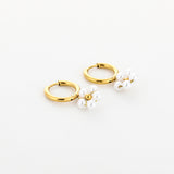 By Have a Pico - Oorbellen zoetwaterparel - Goud